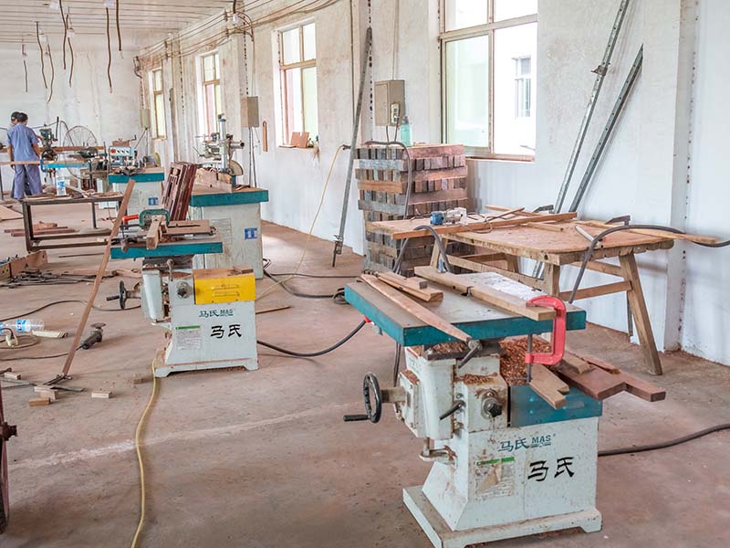 招远楼梯油漆修复费用