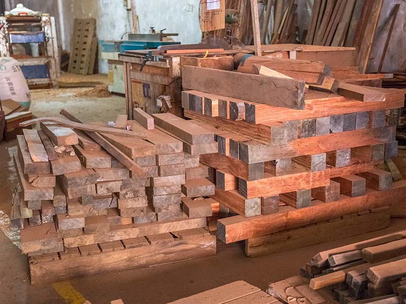 招远楼梯地板柜门油漆修复