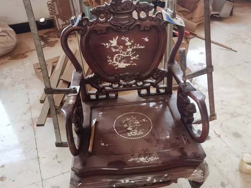 招远老旧红木家具翻新方法